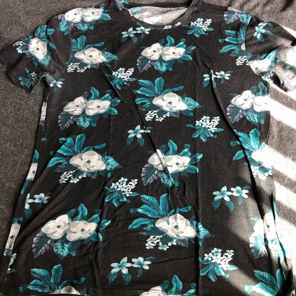 NOT FOR SALE APP WONT LET ME DELETE - Picture 1 of 1